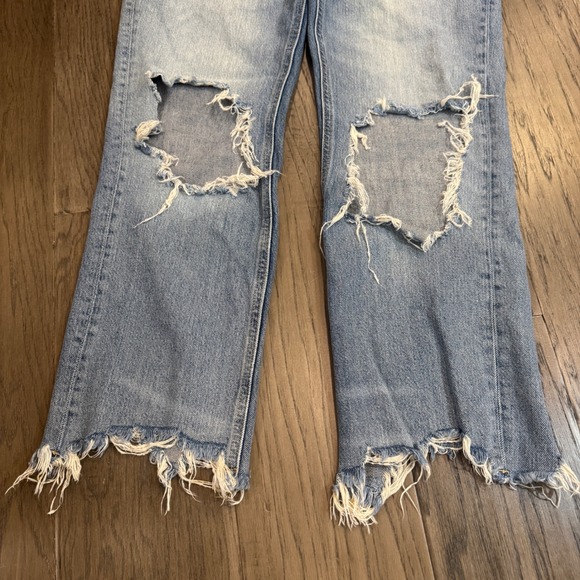We The Free Distressed Ripped Frayed Hem Jeans Size 27 Light Wash Denim - Picture 2 of 13